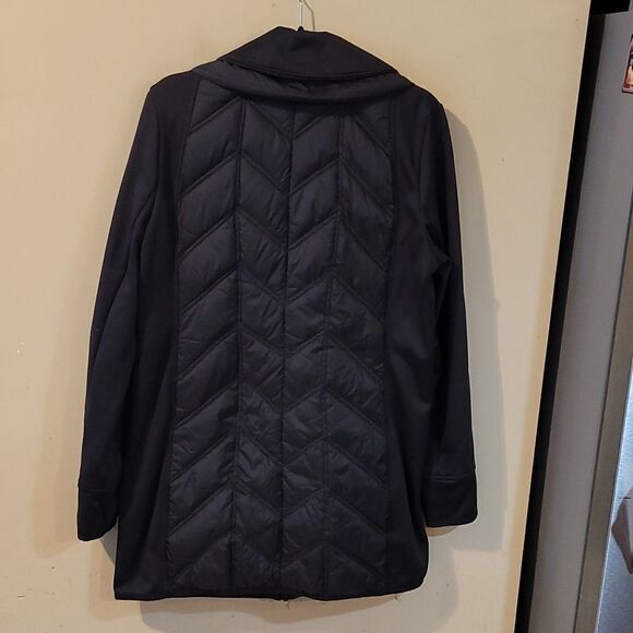 Georgeous Michael Kors down feather jacket excellent condition - Picture 6 of 8